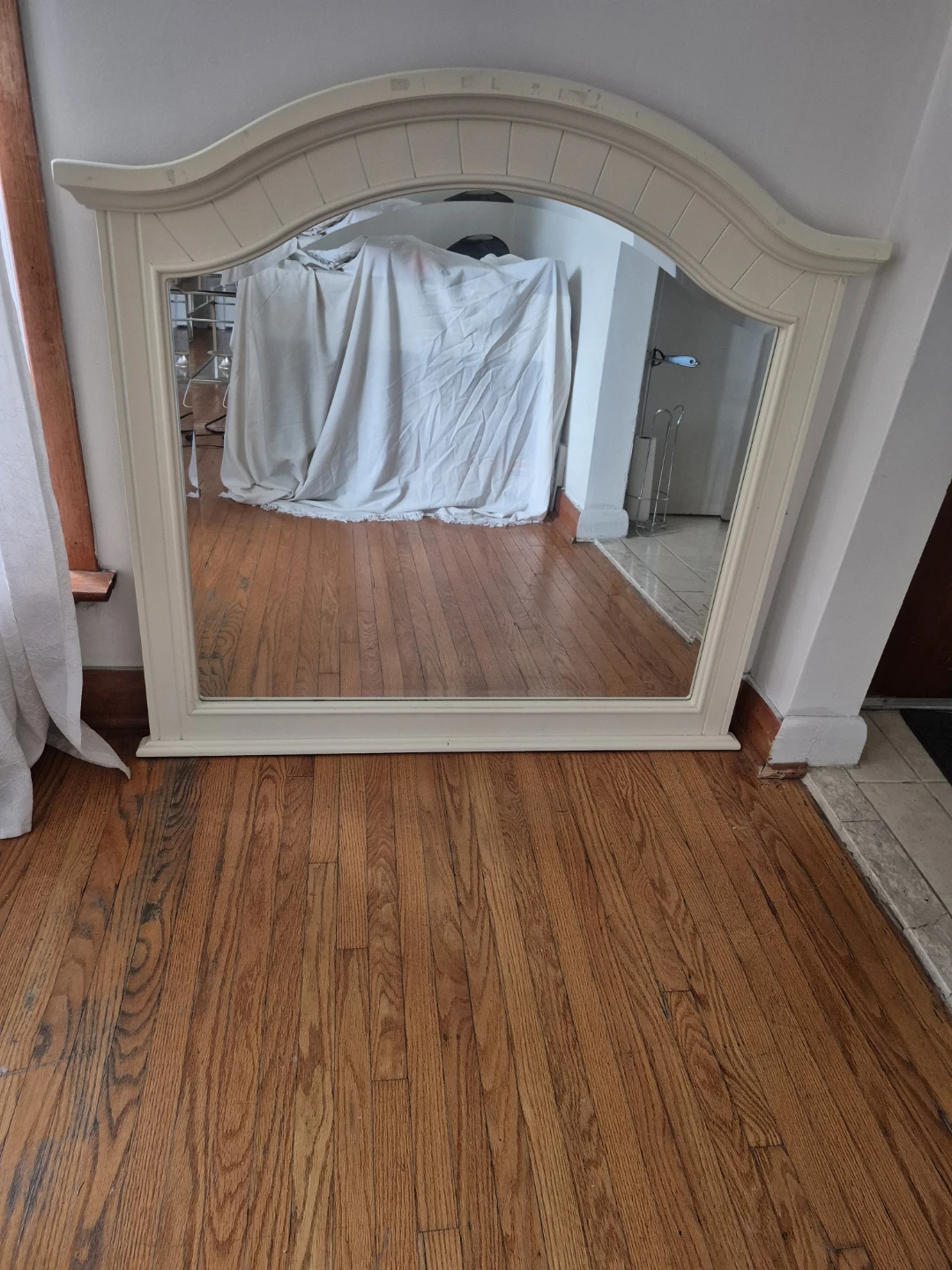 White Framed Wall Mirror + Free delivery