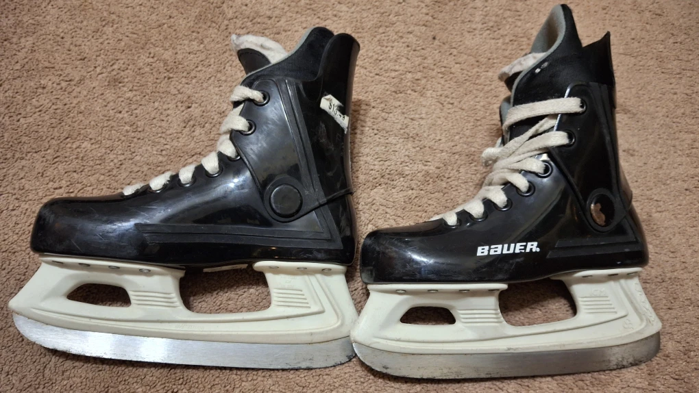 Bauer Ice Skates - Size US M L