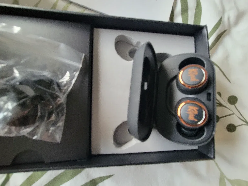 Klipsch T4 True Wireless Earbuds  NEW image indicator(3)