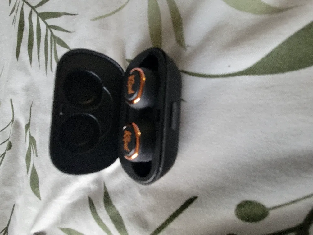 Klipsch T4 True Wireless Earbuds  NEW image indicator(4)