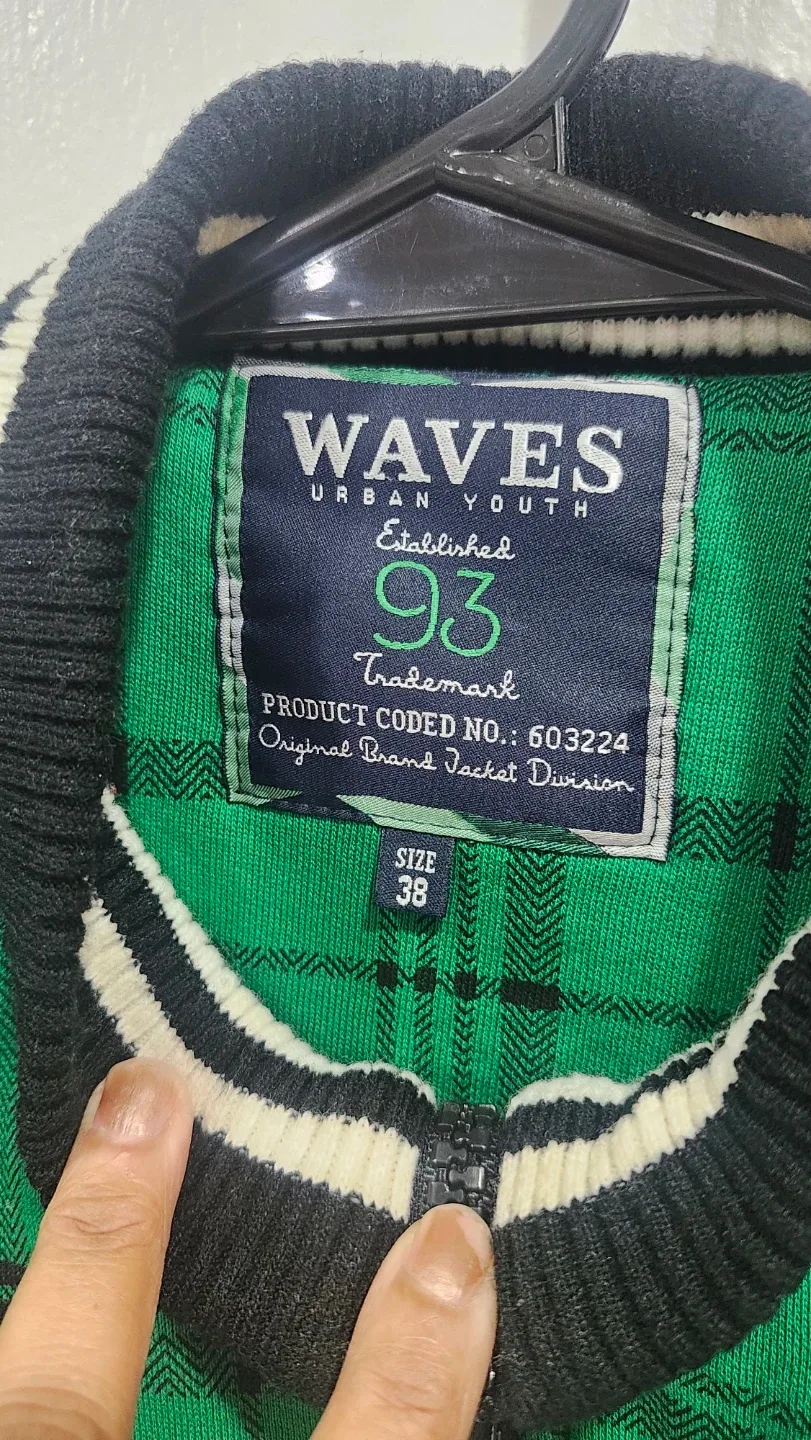 Waves Urban Youth Green Plaid Jacket Size 38 image indicator(2)