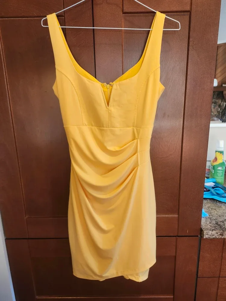 Le Chateau Yellow Dress - Size P/S