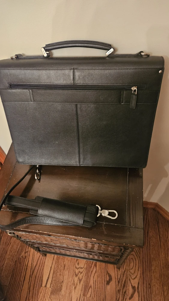 Black Leather Briefcase with Shoulder Strap - photo 4