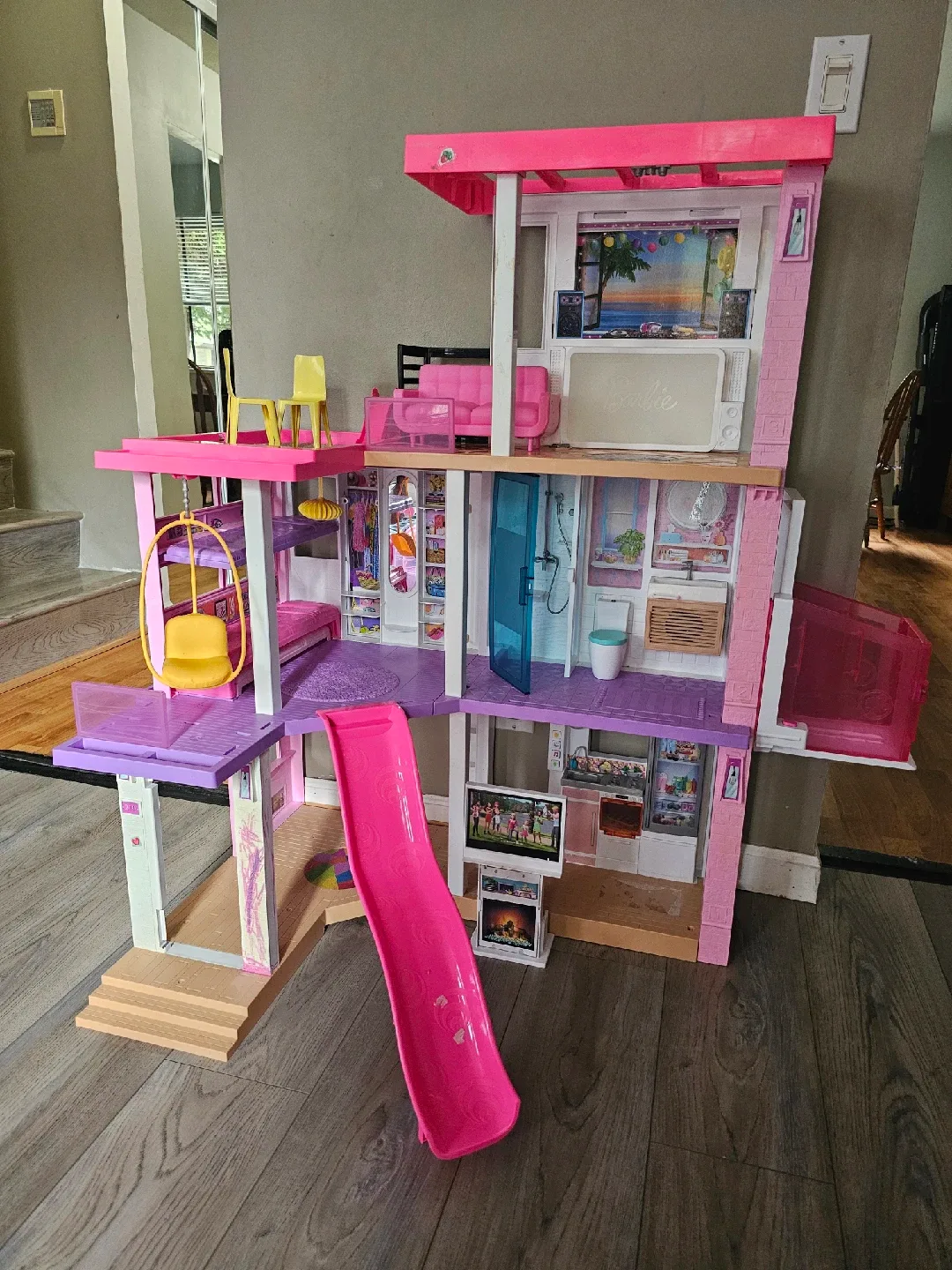 Barbie Dreamhouse Dollhouse image indicator(2)