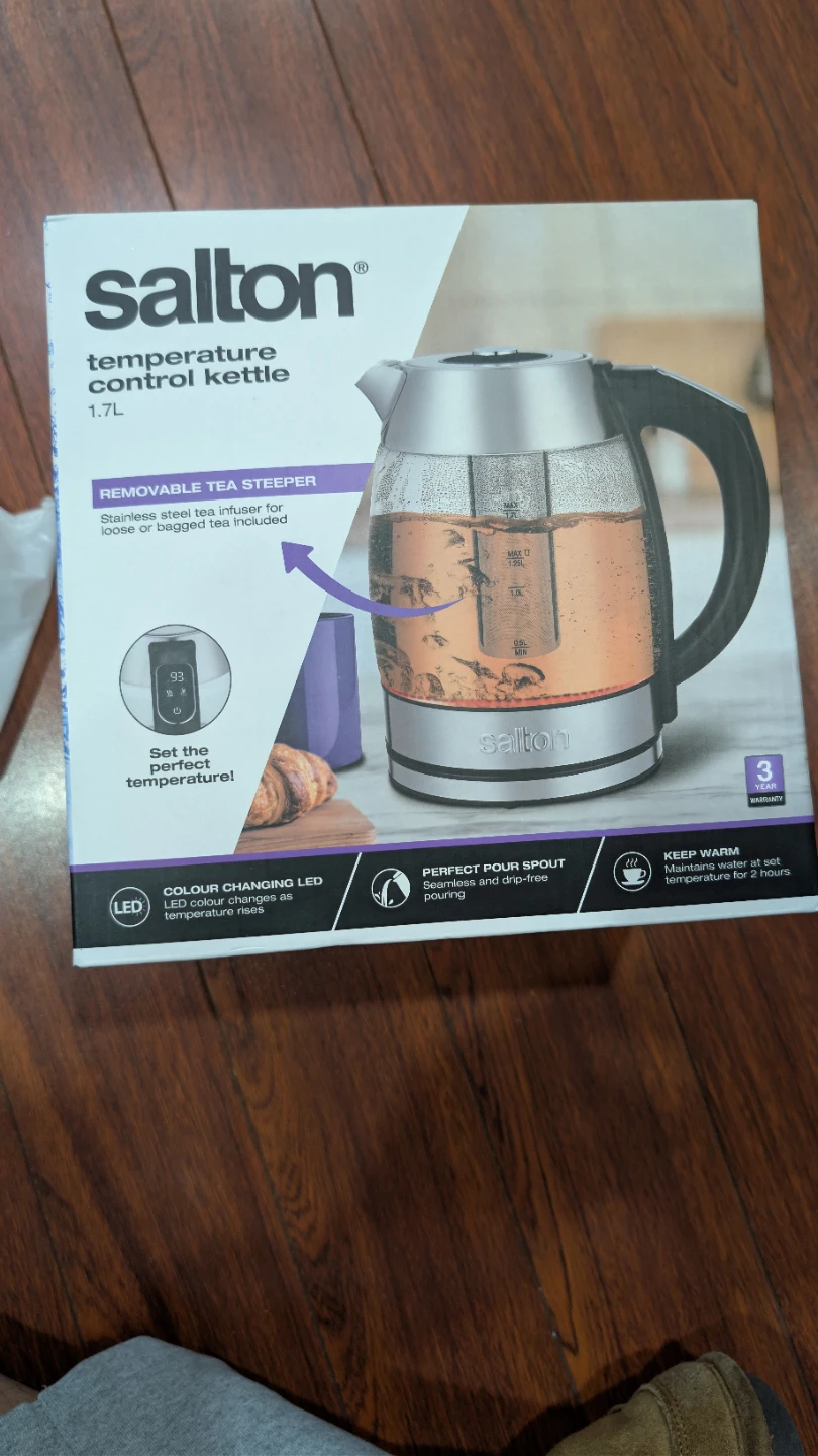 Salton Temperature Control Kettle 1.7L