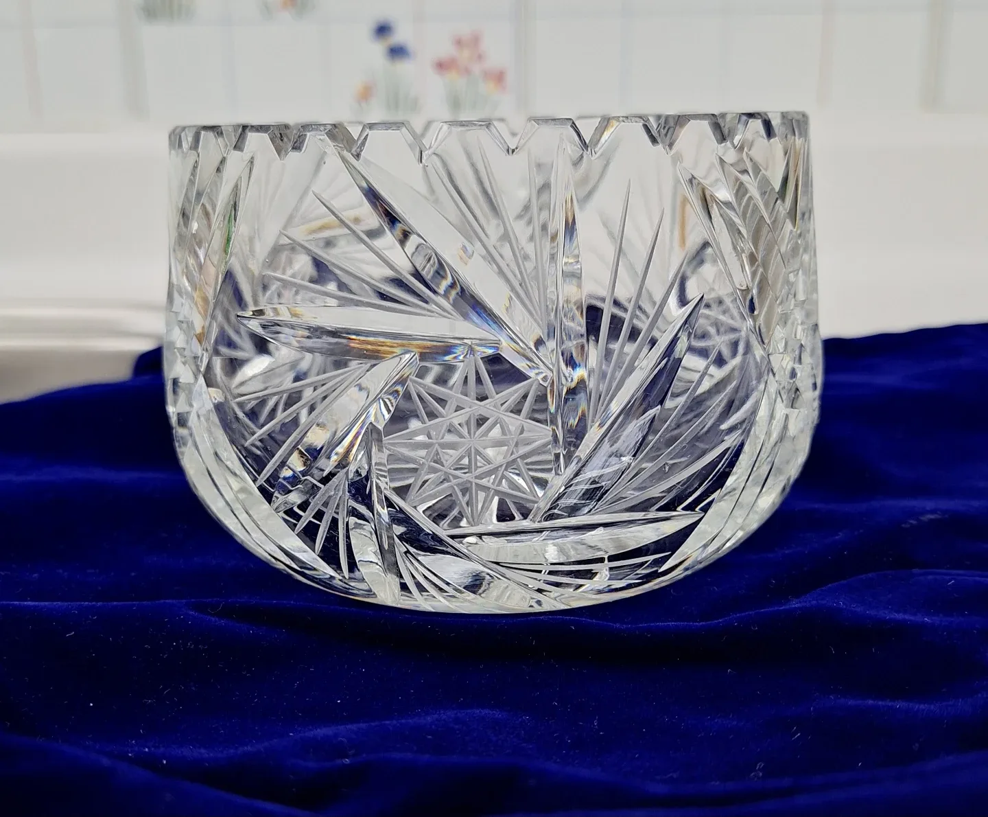 Pinwheel Crystal Candy/Snack Dish