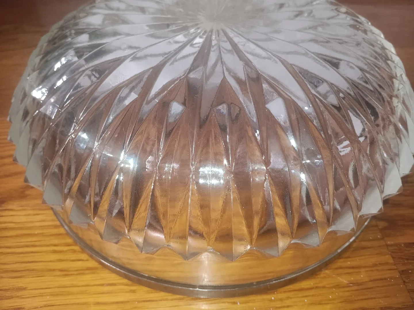 Hand Made English Lead Crystal Bowl image indicator(4)