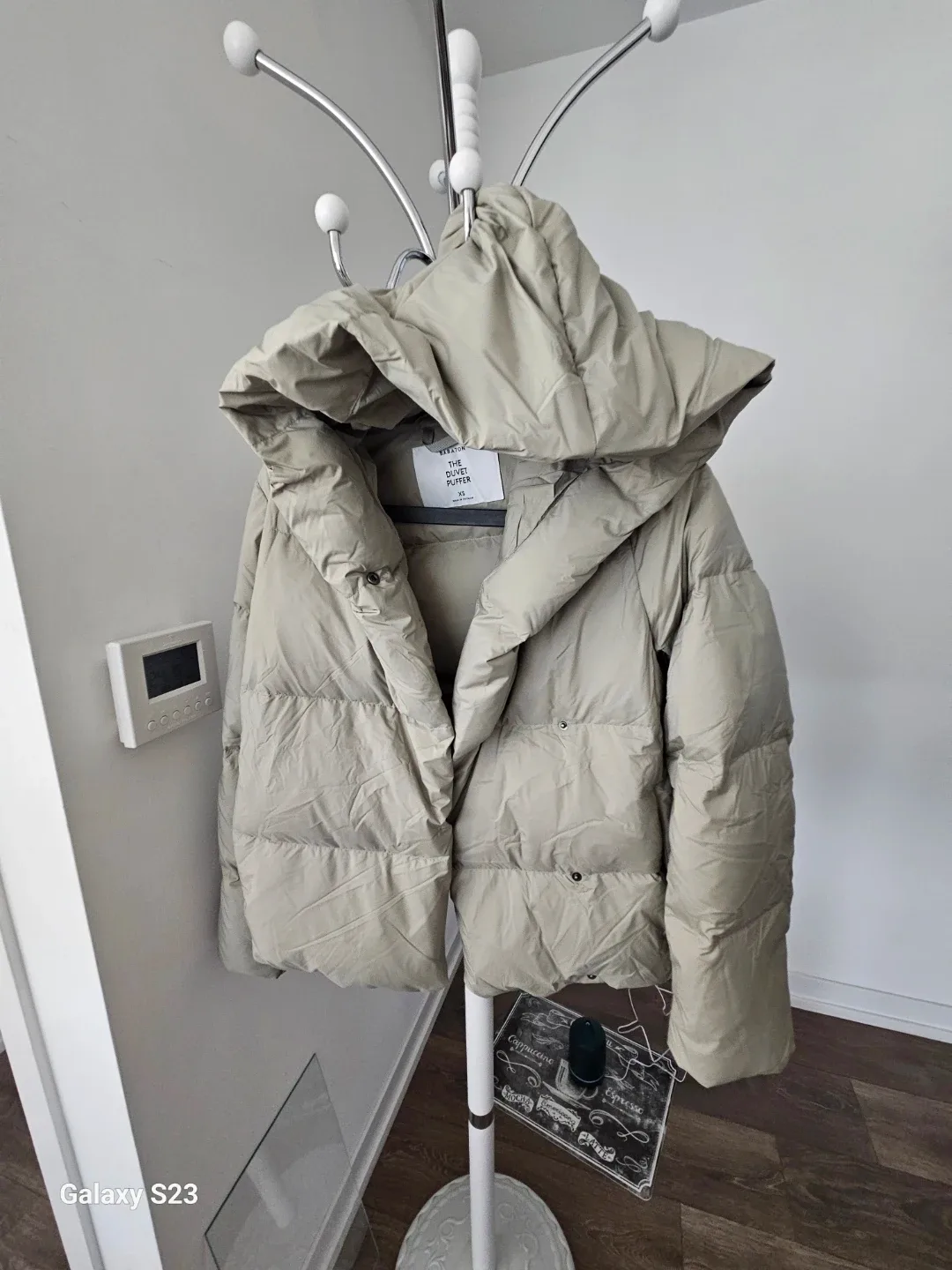 Aritzia Babaton The Duvet Puffer XS image indicator(2)