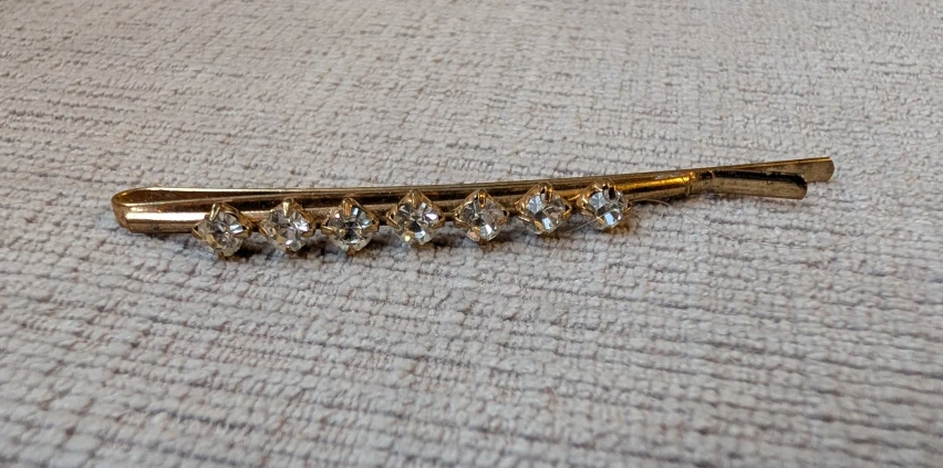 Gold-tone Hair Clip with Rhinestones - photo 2