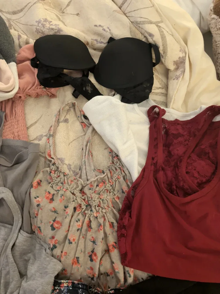 Mixed Clothing Lot - Various Brands & Sizes image indicator(6)