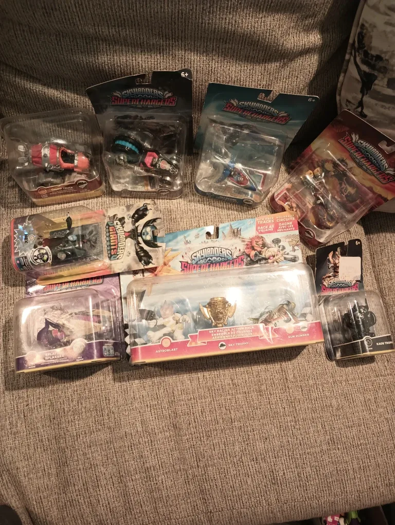 Skylanders Superchargers Figures Lot