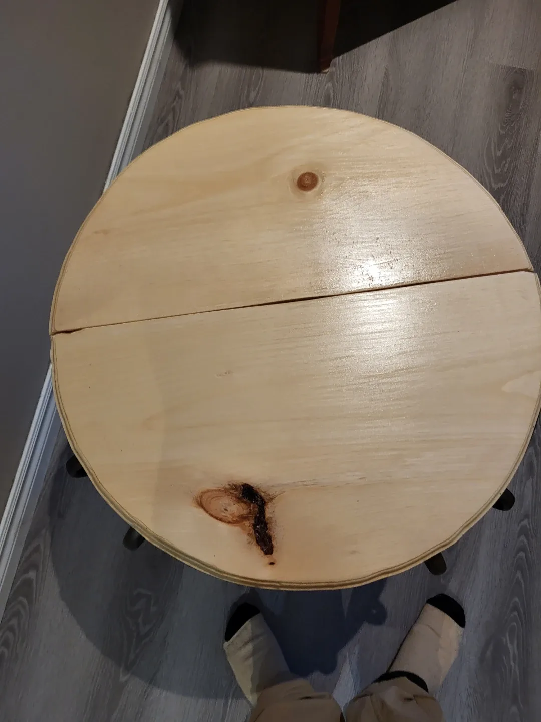 Small Round Wooden Side Table with Metal Base image indicator(3)