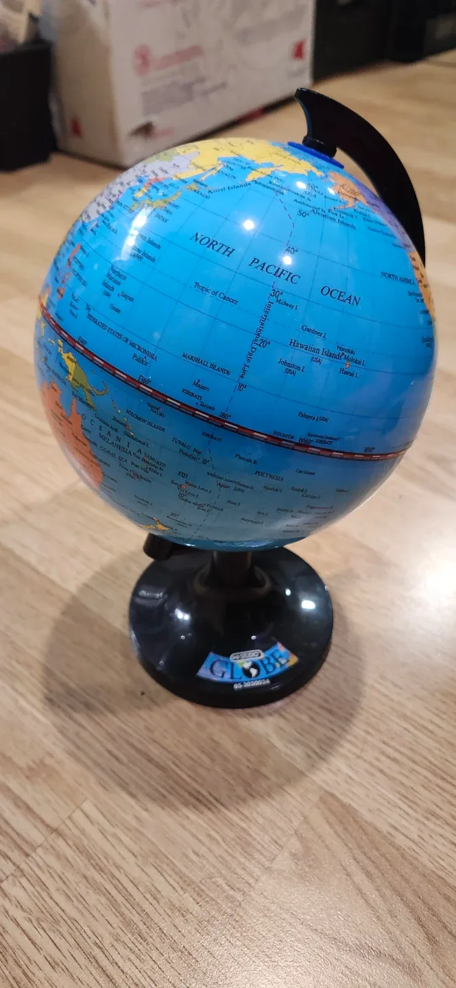 Globe . 2 DOLLARS FIRM NO NEGOTIABLE image indicator(2)