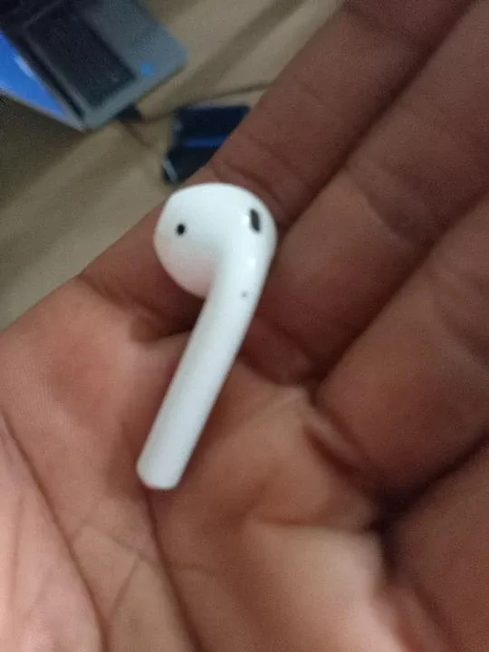 left airpod image indicator(2)