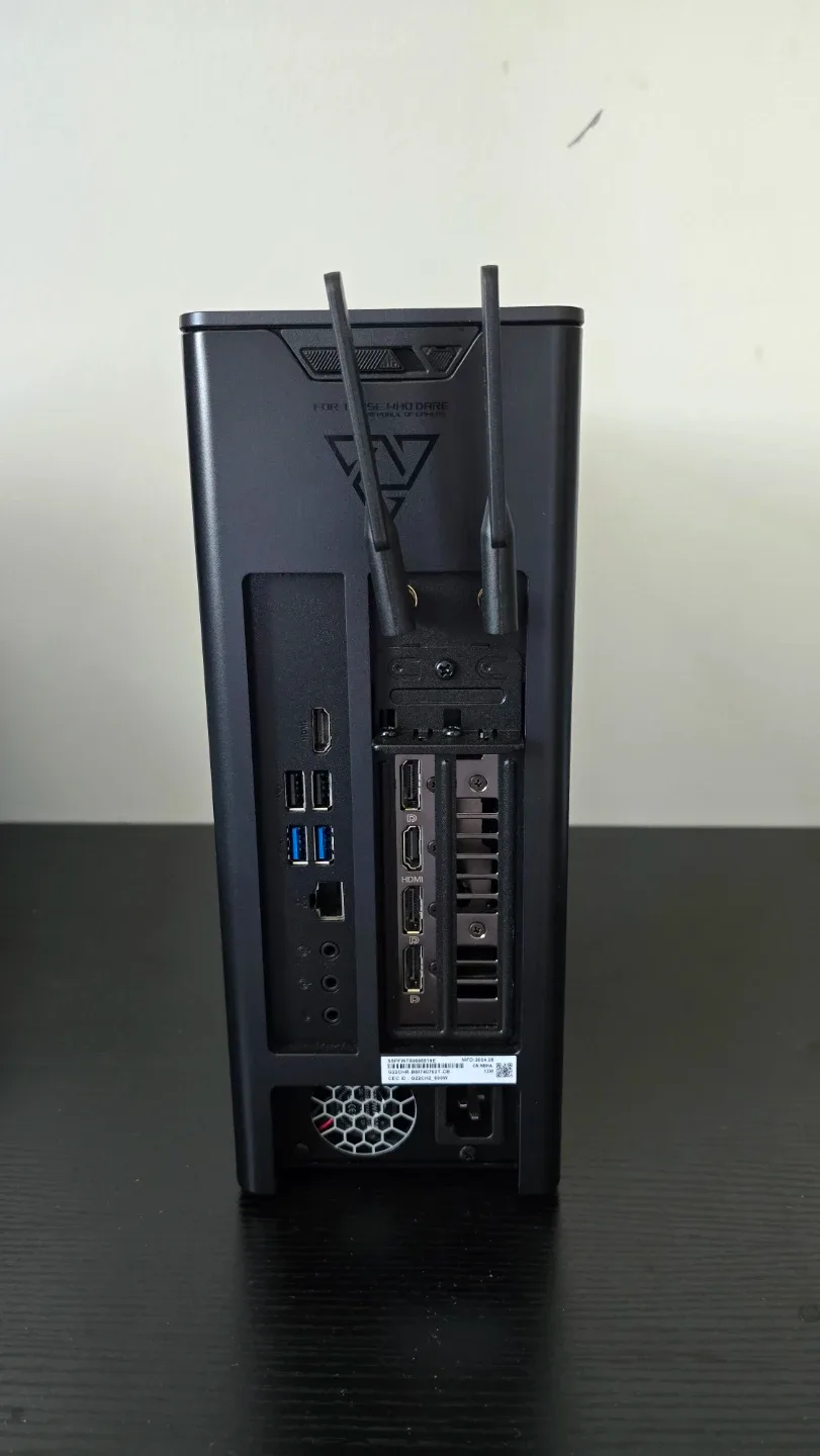 ASUS ROG G22CH Gaming PC image indicator(6)