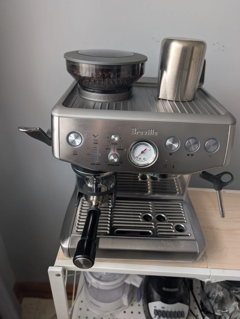 Breville Barista Express Espresso Machine