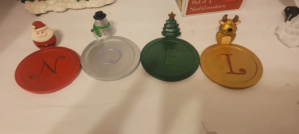 Set of 4 Noel Coasters image indicator(2)