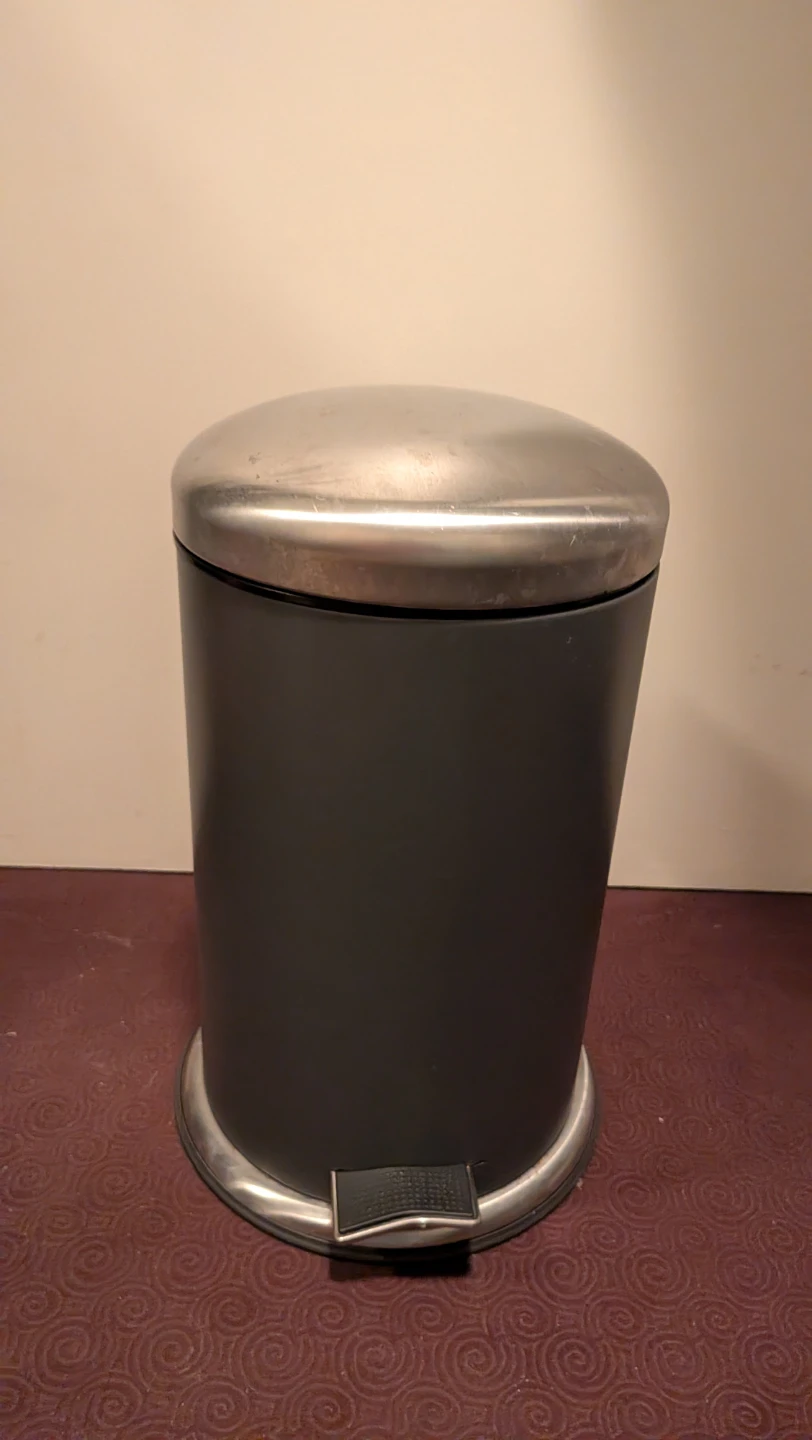 Black Step-On Trash Can 17"