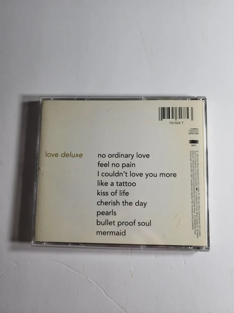 Sade - Love Deluxe CD image indicator(2)