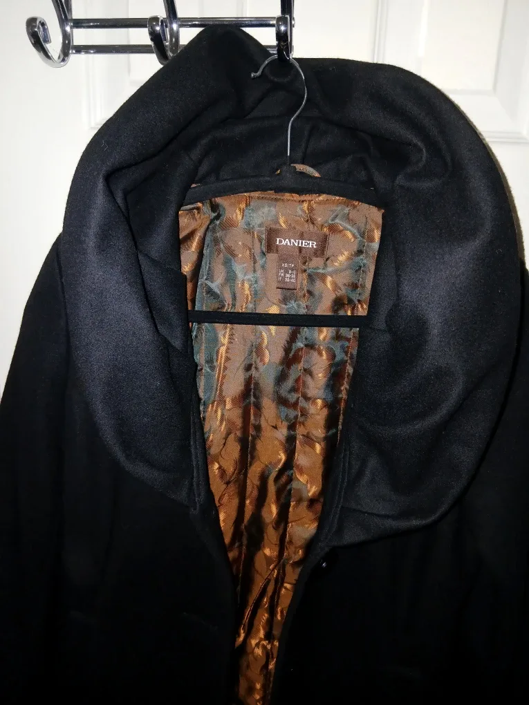 Danier Black Wool Blend Coat - xs