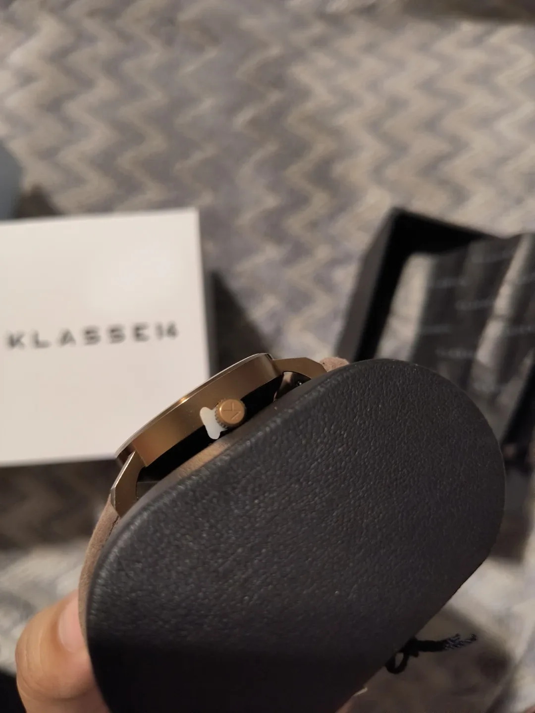 KLASSE14 Vintage Gold Brown 36mm Women's Watch - Brand New image indicator(3)