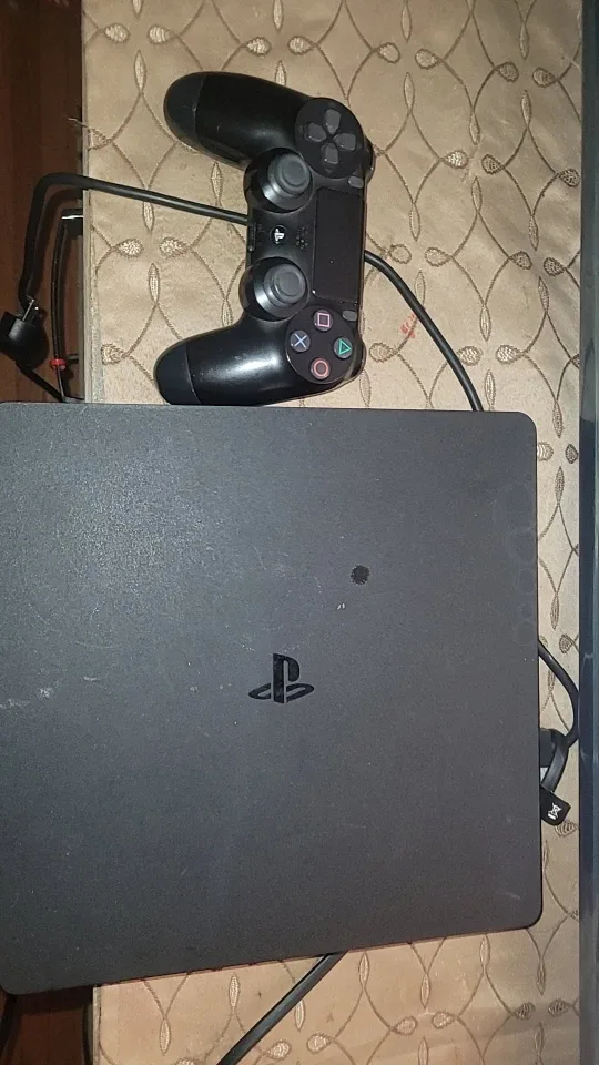 PlayStation 4 Console with Controller