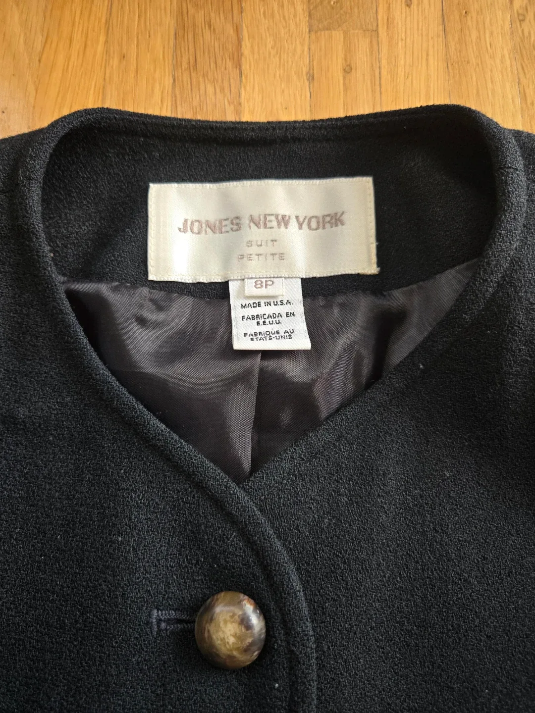Vintage Wool Jones New York Black Blazer - Size 8P image indicator(2)