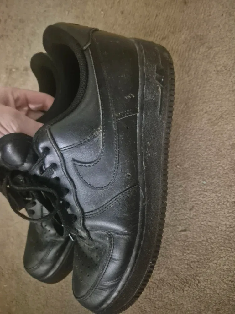 Nike Air Force 1 Black Sneakers image indicator(2)