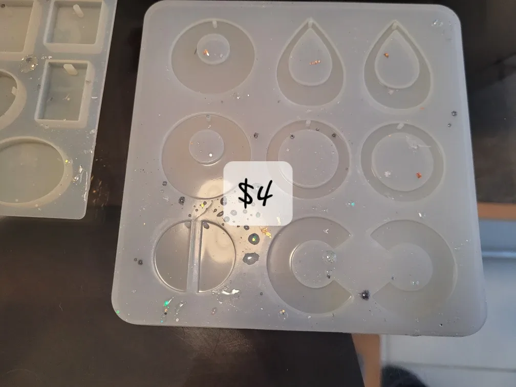 Silicone Resin Molds for Crafts image indicator(3)