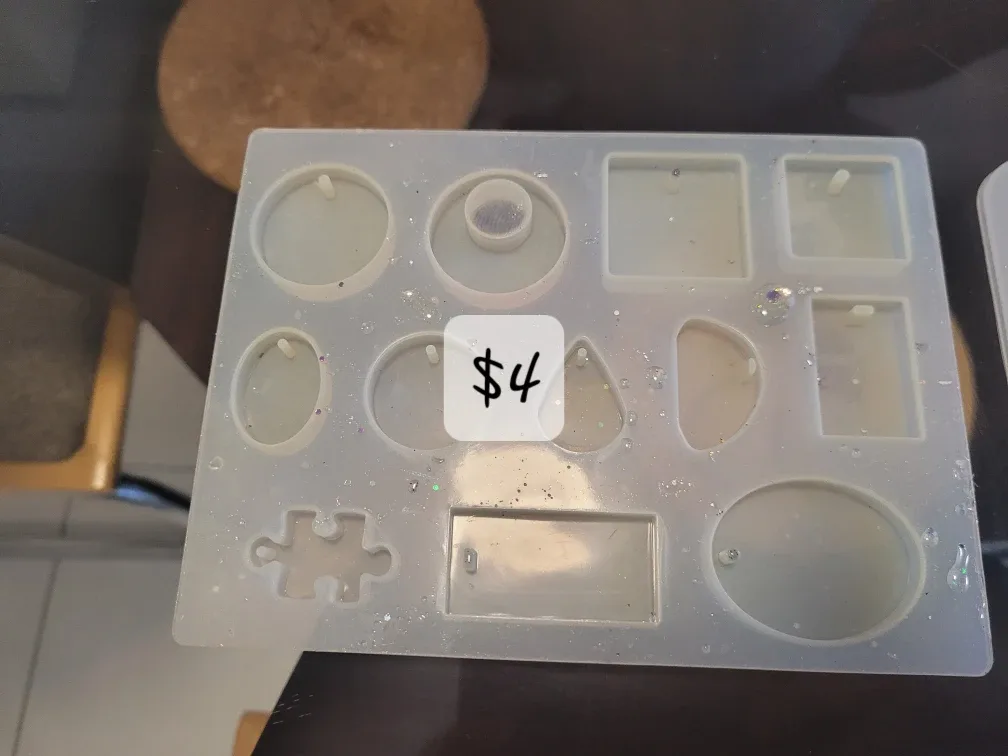 Silicone Resin Molds for Crafts image indicator(4)