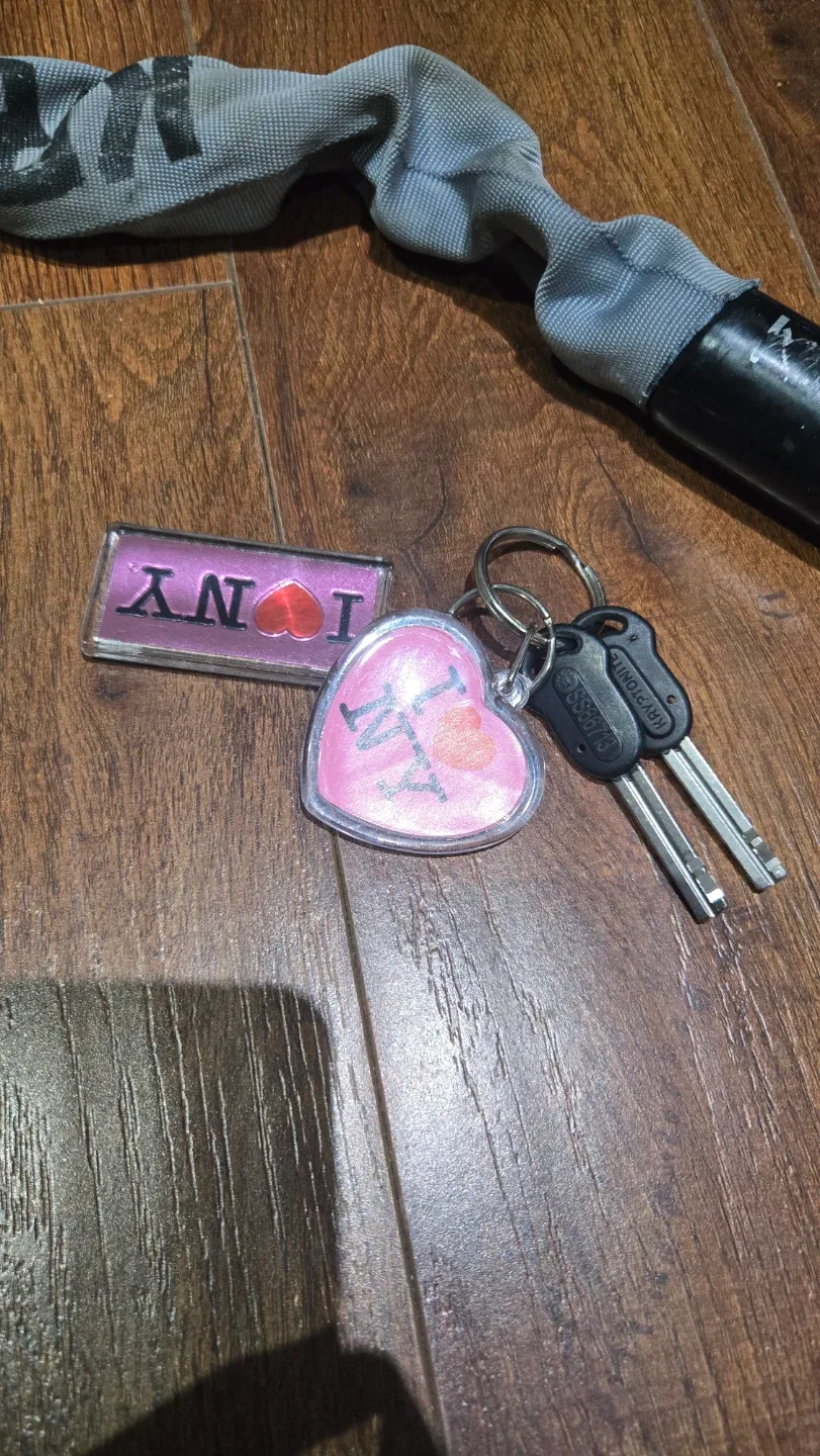 Kryptonite Keeper Bike Lock with Keys image indicator(3)