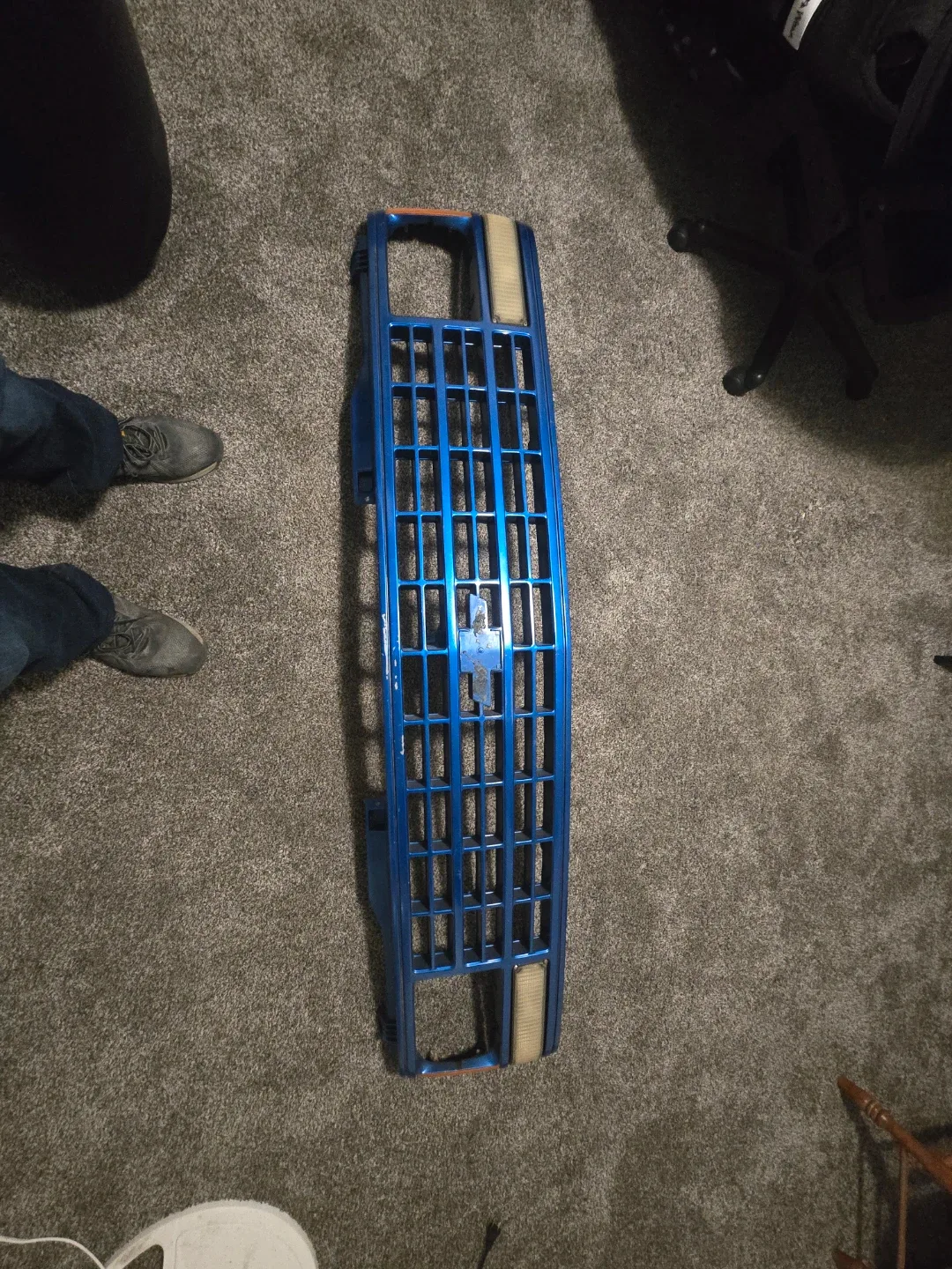 Blue Car Grill image indicator(2)