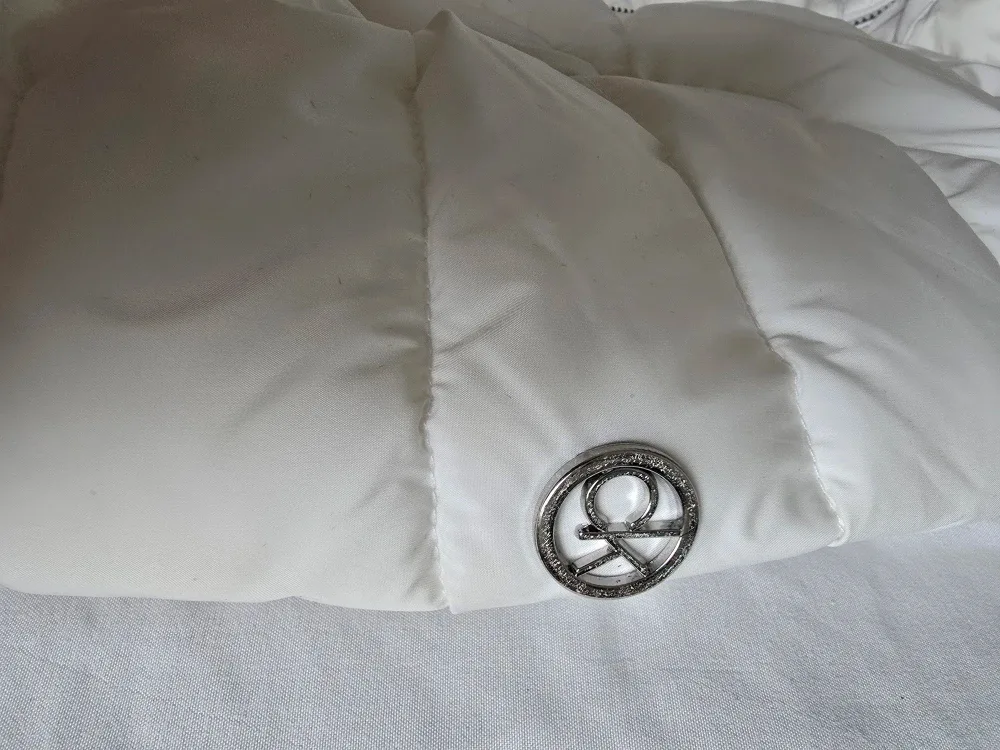 Calvin Klein Infinite Stretch PM White Puffer Jacket image indicator(2)