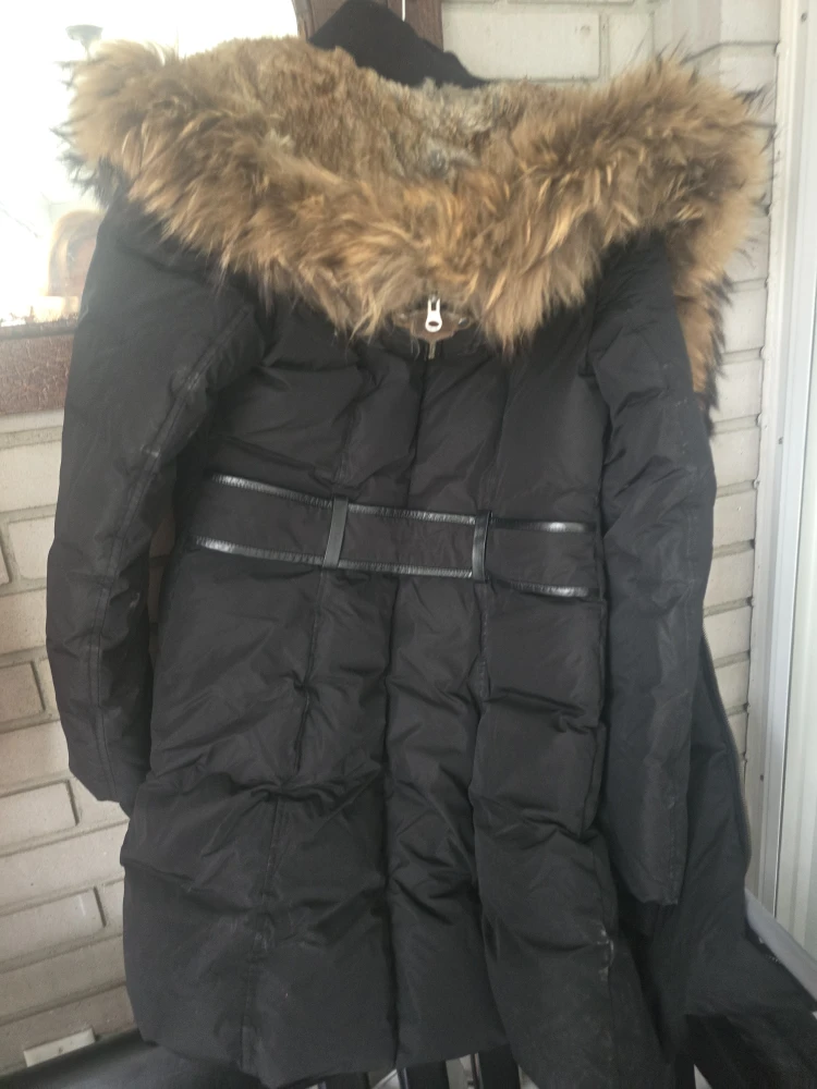 Mackage Trish-F Black Down Coat Size M - photo 3