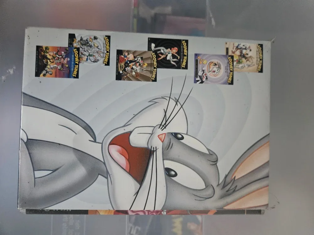 Looney Tunes Golden Collection Volumes 1-6 - 24 Discs image indicator(3)