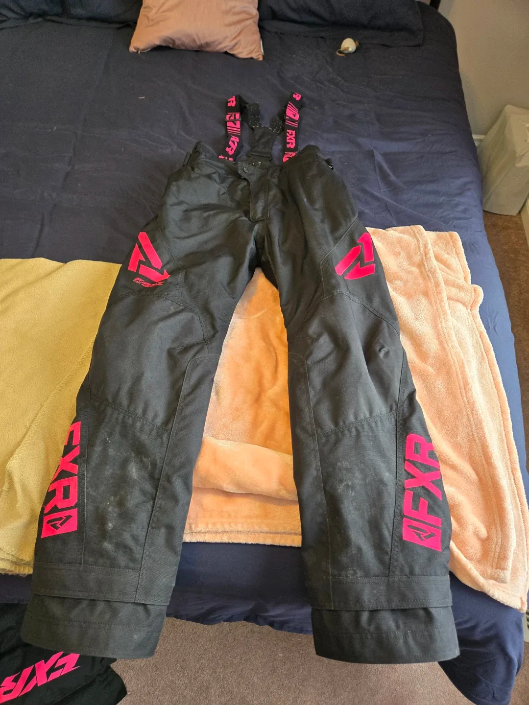 FXR Youth Clutch Pant & Ride Co Jacket - Size 14 image indicator(4)