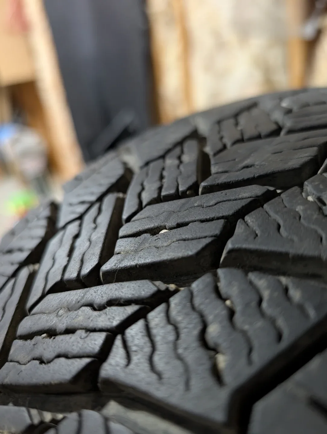 (4)-215/50R17 Winter Tires/Rims Off 2015 Chevrolet Cruze