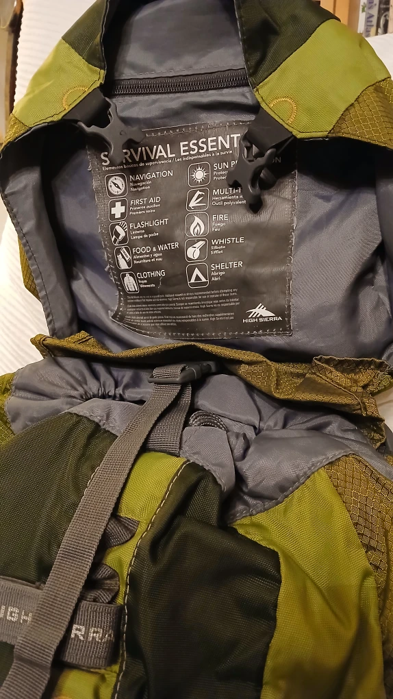 High Sierra Survival Pack - photo 4