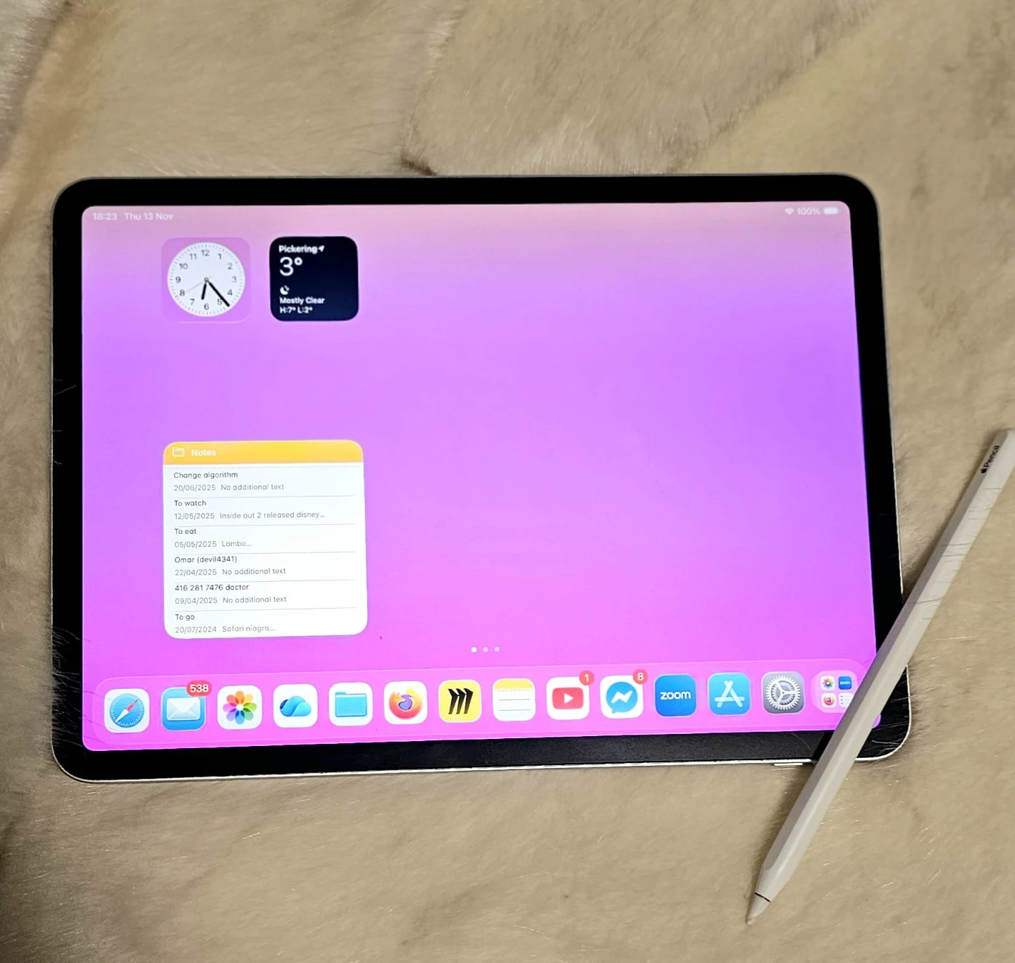 iPad pro 11 inch 3rd Gen 256 GB and Apple pencil with cover