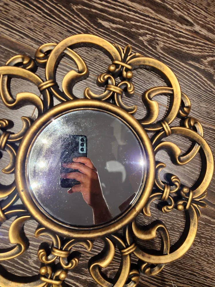 Ornate Gold Decorative Wall Mirror image indicator(2)