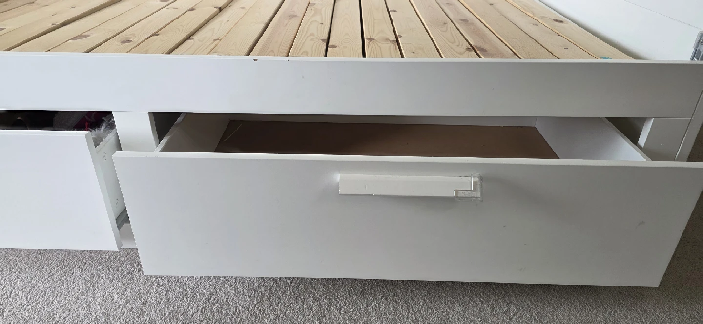 White Day Bed with Drawers - photo 3