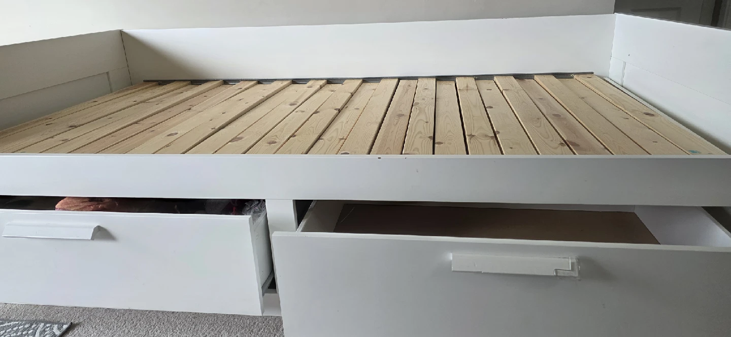 White Day Bed with Drawers - photo 4