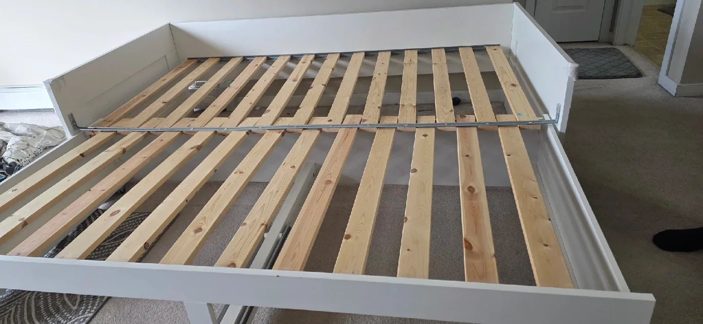 White Day Bed with Drawers image indicator(6)