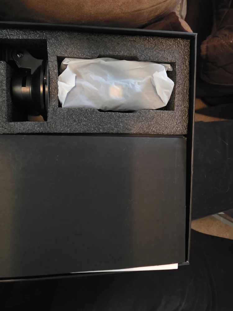 REDTIGER F7N Touch 4K Dash Cam - fairly new in Box! - photo 2