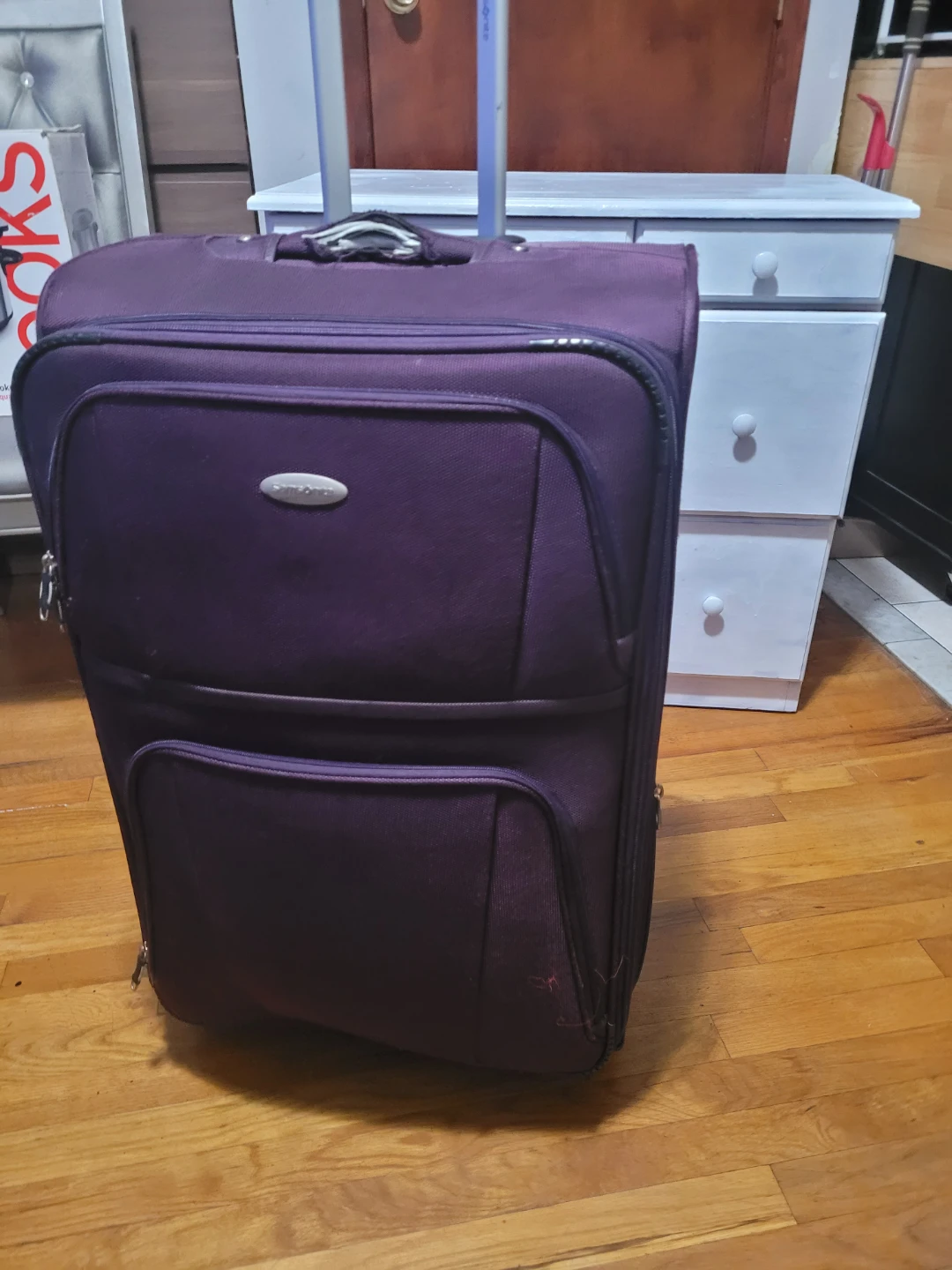 Samsonite Purple Expandable Spinner Suitcase