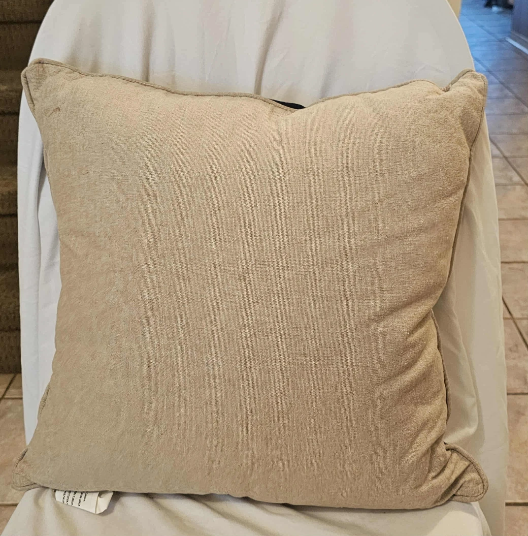 Multi-Coloured "Joy to the World" Christmas Decorative Pillow - photo 2