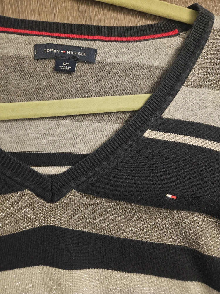 Tommy Hilfiger Striped V-Neck Sweater - Size S - photo 2