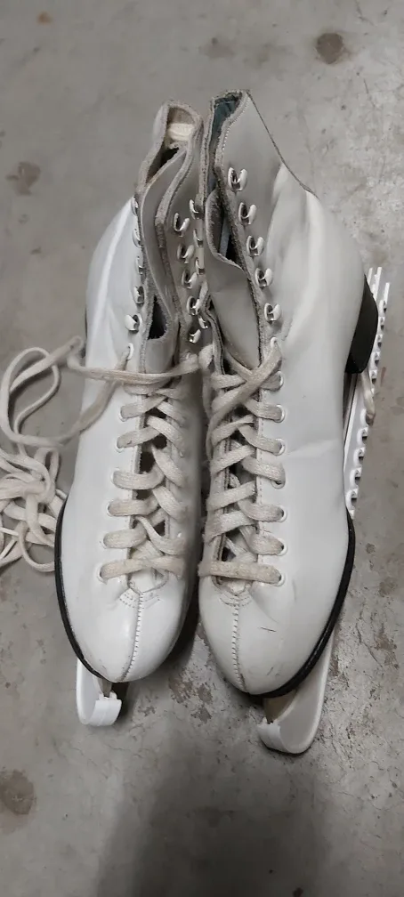 White Figure Skates, Size 8