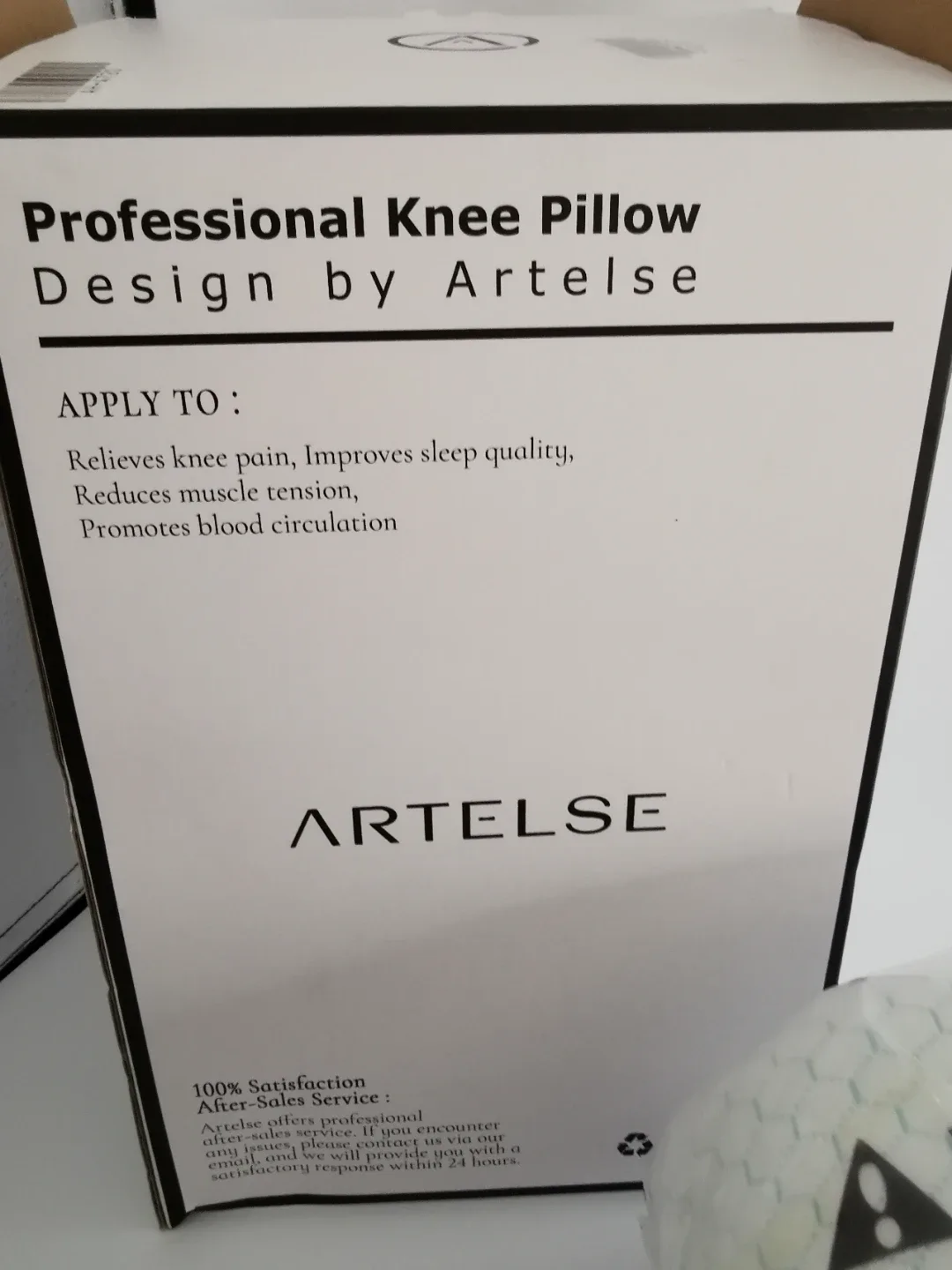 Extra Large Artelse Knee Pillow 12.2" x 11.4" x 6.7" image indicator(3)