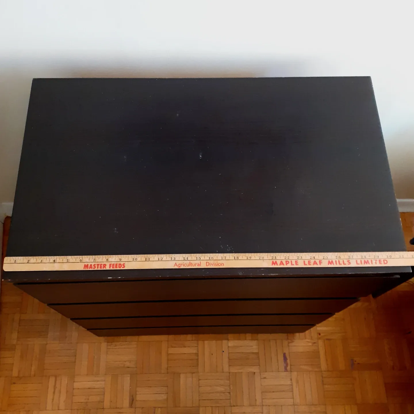 Dark Brown 4-Drawer Dresser image indicator(6)